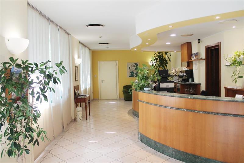 Hotel Italia Равена Екстериор снимка